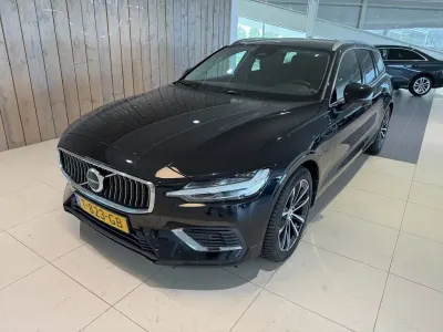 Gebraucht Volvo V60 253 PS (186 kW) 2023 Schwarz Kombi