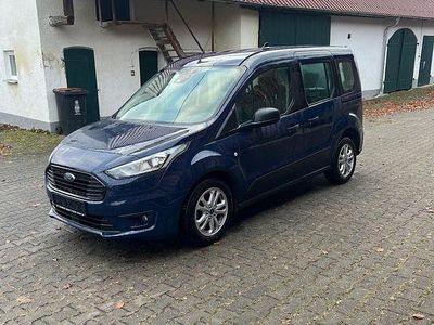 Ford Tourneo