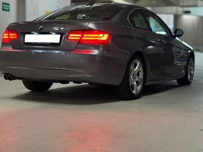 BMW 325