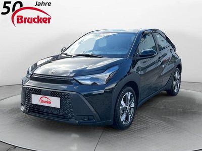 Neu Toyota Aygo X Active 116 PS (85 kW) 2026 Schwarz SUV