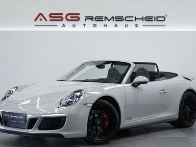 Porsche 911 Carrera GTS