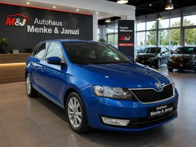 Używany Skoda Rapid Joy 90 KM (66 kW) 2017 Niebieski Hatchback