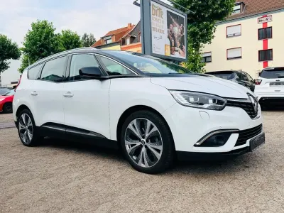 Gebraucht Renault Grand Scénic IV Intens 132 PS (97 kW) 2017 Weiß Van / Kleinbus