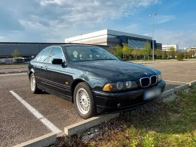 Second-hand BMW 520 170 CP (125 kW) 2003 Negru Berlinǎ