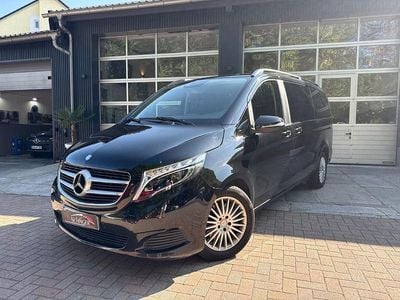 Gebraucht Mercedes V220 Edition 163 PS (119 kW) 2015 Schwarz Van / Kleinbus