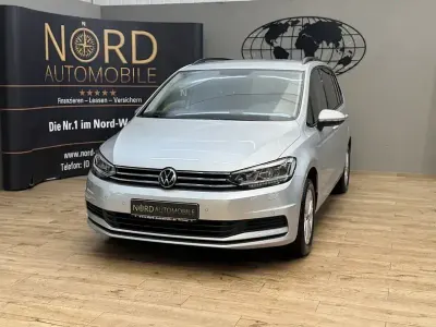 Gebraucht VW Touran Comfortline 116 PS (85 kW) 2020 Silber Van / Kleinbus