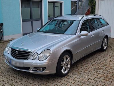 Mercedes E280