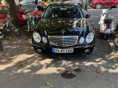 Mercedes E200