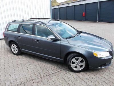 Begagnad Volvo V70 145 HK (106 kW) 2010 Grå Kombi
