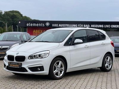 Gebraucht BMW 218 Active Tourer Basis 150 PS (110 kW) 2014 Weiß Van / Kleinbus