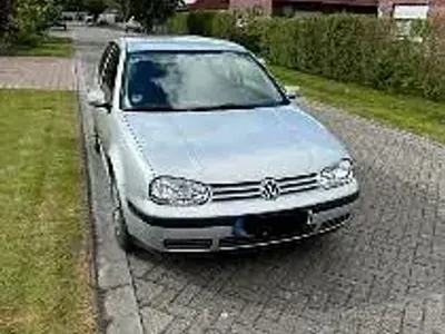 Gebraucht VW Golf III 75 PS (55 kW) 1999 Silber Limousine