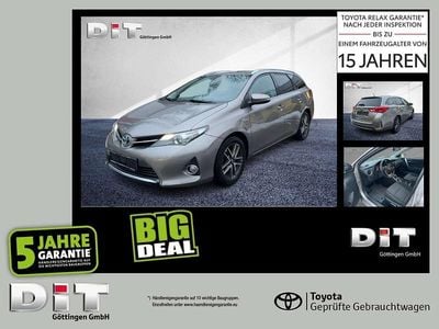 Avantgarde bronze me Gebraucht 2015 Toyota Auris Hybrid Edition Kombi | 10.490 € (Guter Preis)