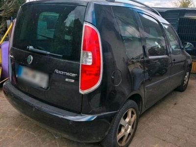 Gebraucht Skoda Roomster 107 PS (78 kW) 2009 Schwarz Van / Kleinbus