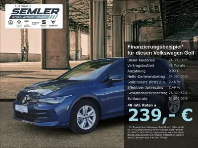 Gebraucht VW Golf VIII Life 116 PS (85 kW) 2024 Anemonenblau metallic Limousine