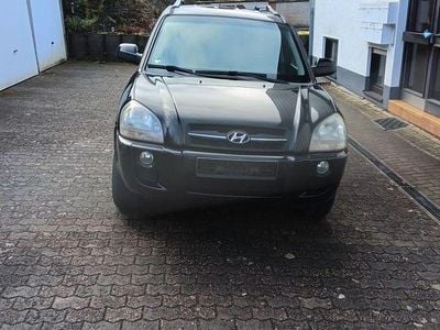 Usado Hyundai Tucson GLS 141 HP (103 kW) 2007 Preto SUV