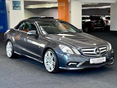 Gebraucht Mercedes E250 204 PS (150 kW) 2011 Tenoritgrau Cabrio