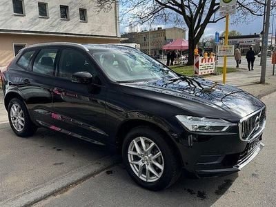 Gebraucht Volvo XC60 Momentum 190 PS (139 kW) 2018 Schwarz SUV
