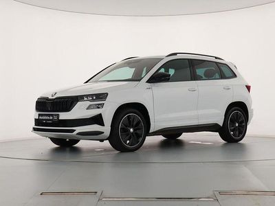 Moonweiss metallic Gebraucht 2023 Skoda Karoq SportLine SUV | 28.689 € (Fairer Preis)