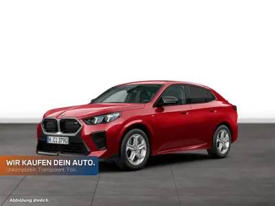 Gebraucht BMW X2 Luxury Line 317 PS (233 kW) 2025 Fire red metallic SUV