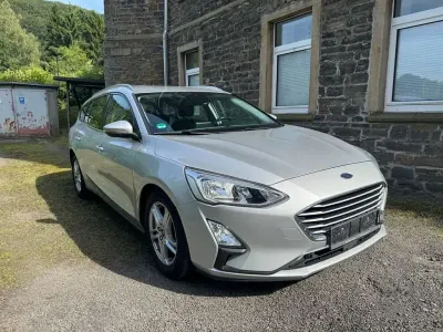 Gebraucht Ford Focus 150 PS (110 kW) 2018 Silber Limousine