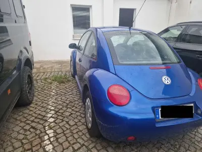 Gebraucht VW New Beetle 90 PS (66 kW) 2002 Blau Kleinwagen