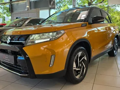 Neu Suzuki Vitara Comfort+ 129 PS (94 kW) 2026 Gold SUV
