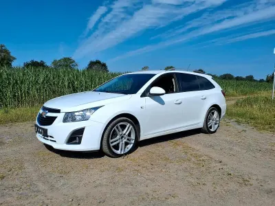 Gebraucht Chevrolet Cruze 163 PS (119 kW) 2014 Weiß Kombi