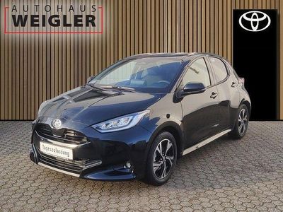 Schwarz Neu 2025 Toyota Yaris Hybrid Comfort Limousine | 27.250 € (Fairer Preis)