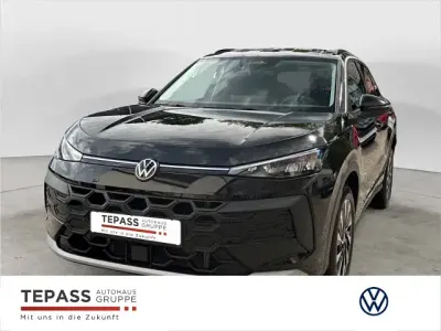 Neu VW T-Roc Life 150 PS (110 kW) 2026 Schwarz SUV