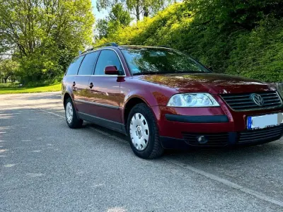 Gebraucht VW Passat 130 PS (95 kW) 2002 Rot Kombi