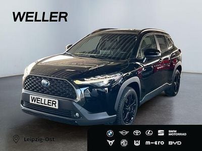 Gebraucht Toyota Corolla Cross Basis 197 PS (144 kW) 2022 Tiefschwarz mica metallic SUV