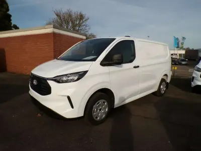 Nuova Ford Transit Custom Trend 136 CV (100 kW) 2025 Bianco Monovolume