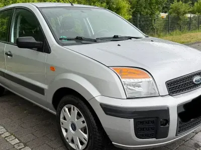 Gebraucht Ford Fusion Style 75 PS (55 kW) 2008 Grau Kleinwagen