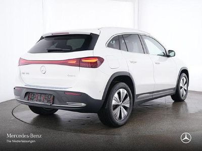 Mercedes EQA300