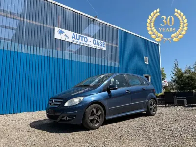 Gebraucht Mercedes B200 193 PS (141 kW) 2008 Blau Van / Kleinbus