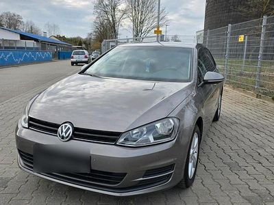 Gebraucht VW Golf VII 77 PS (56 kW) 2013 Grau Kleinwagen