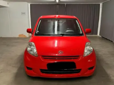 Gebraucht Daihatsu Sirion 91 PS (66 kW) 2009 Rot Kleinwagen