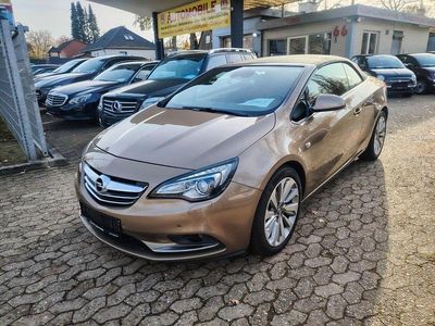 Gebraucht Opel Cascada Innovation 194 PS (142 kW) 2013 Gold Cabrio