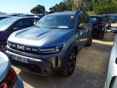 Gebraucht Dacia Duster Extreme 131 PS (96 kW) 2025 Grau (gris schiste) SUV