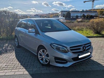 Mercedes B200
