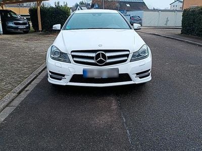 Gebraucht Mercedes C250 204 PS (150 kW) 2013 Weiß Coupé