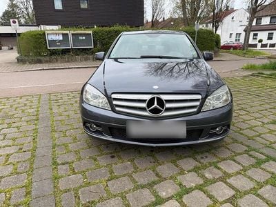 Second-hand Mercedes C200 Avantgarde 136 CP (100 kW) 2010 Gri Berlinǎ