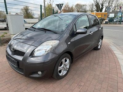 Gebraucht Toyota Yaris 2011 Grau Kleinwagen