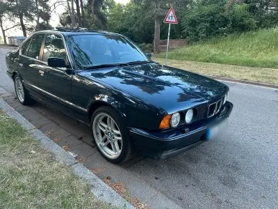 Gebraucht BMW 520 150 PS (110 kW) 1992 Blau Limousine