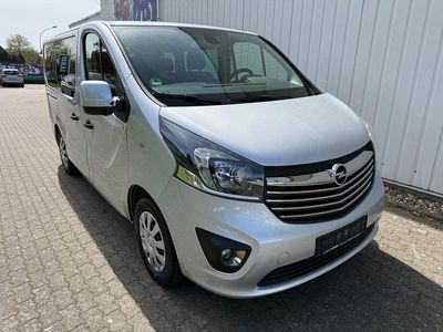 Second-hand Opel Vivaro 125 CP (91 kW) 2018 Argintiu Monovolum