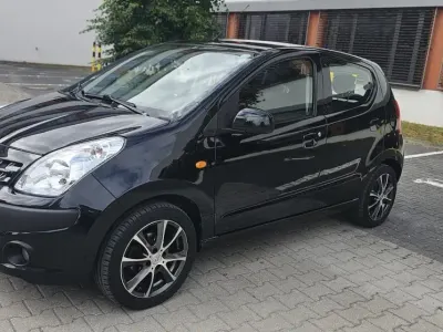 Gebraucht Nissan Pixo 75 PS (55 kW) 2009 Schwarz Kleinwagen