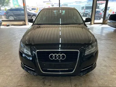 Gebraucht Audi A3 Sportback 105 PS (77 kW) 2011 Schwarz Kleinwagen