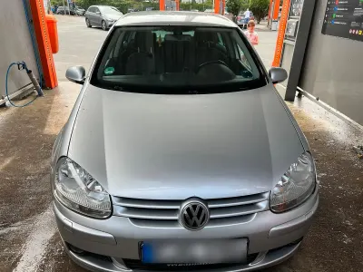 Gebraucht VW Golf V 122 PS (89 kW) 2008 Grau Kleinwagen