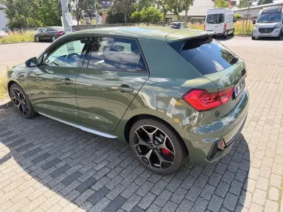 Gebraucht Audi A1 Sportback S-Line 207 PS (152 kW) 2023 Grün Kleinwagen