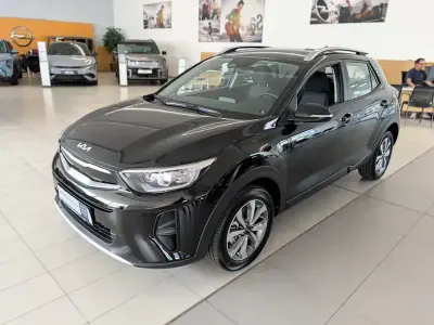 Neu Kia Stonic Vision 115 PS (84 kW) 2025 Auroraschwarz SUV